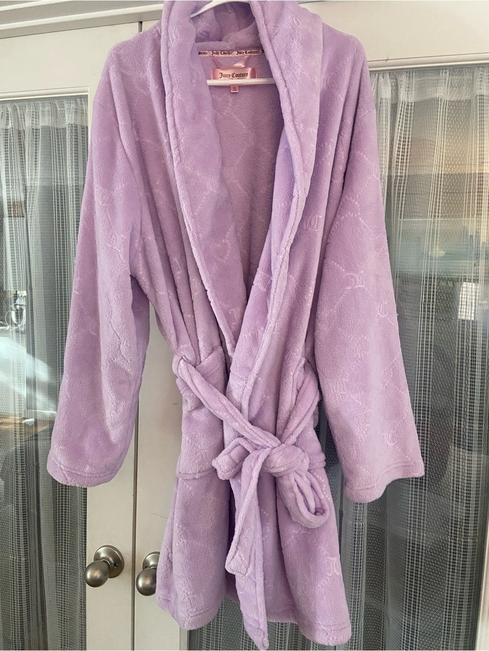 Juicy Couture Women's Plush Robe - Lavender xxl